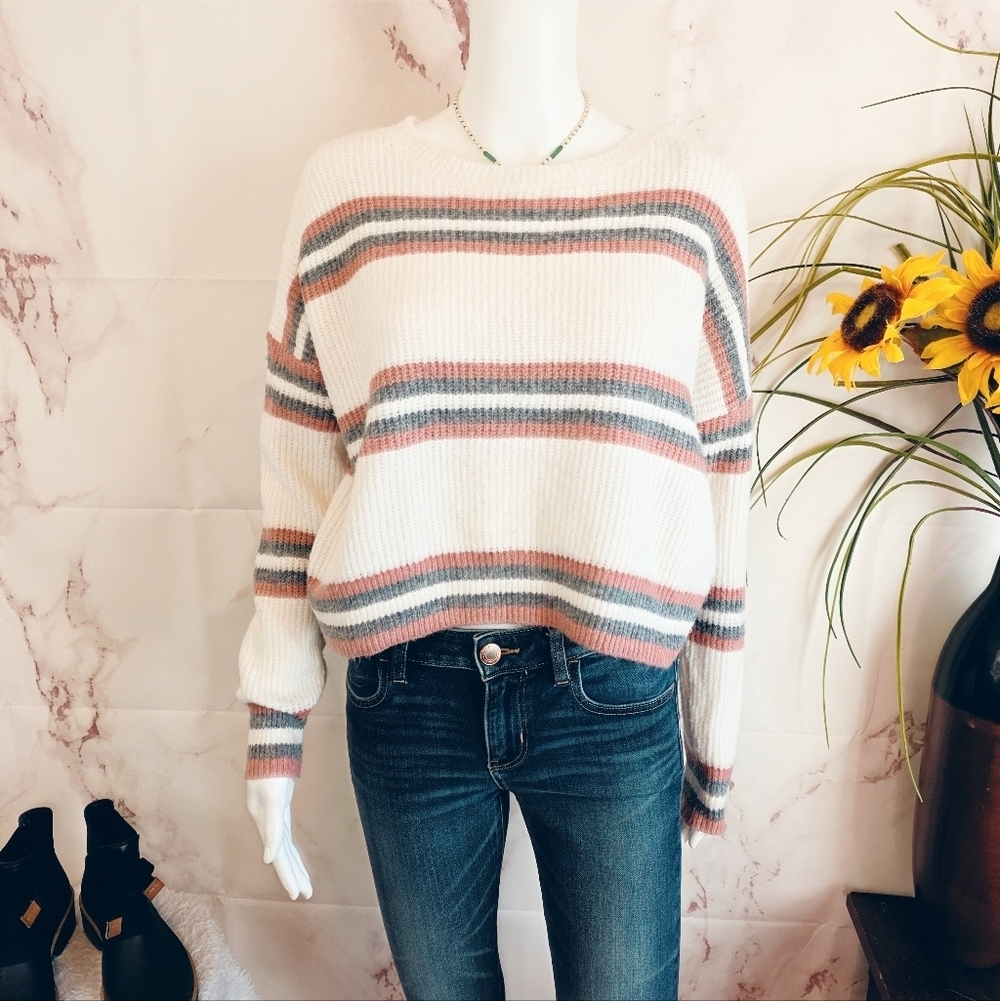 Hazel Moon Striped Sweater L Cream Pink Gray Soft Cozy Cropped Knit - Picture 3 of 7
